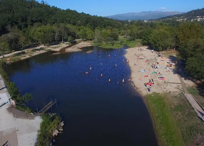 Casa Barca Velha * Ponte da Barca